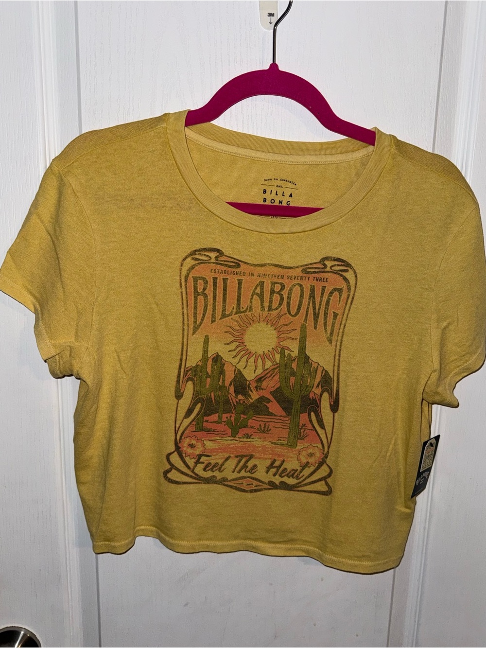 Billabong crop top new